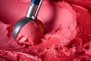 Immagine di gelato rosso colorante