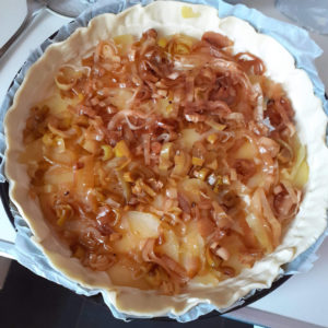 Immagine torta salata in preparazione